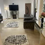 شقة Sweet كرايوفا