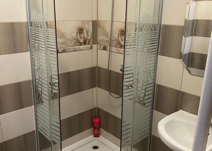 Sweet كرايوفا